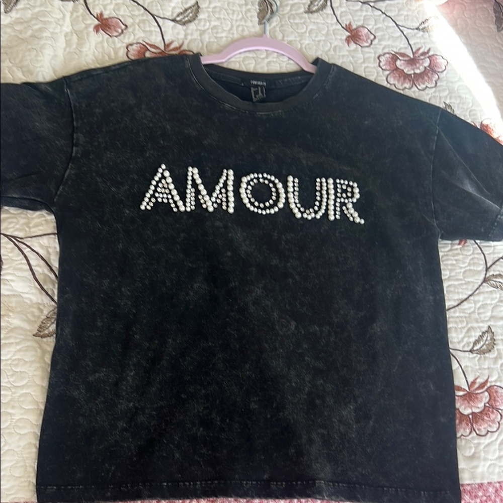 Forever 21 Black and White Amour Short Sleeve Tee